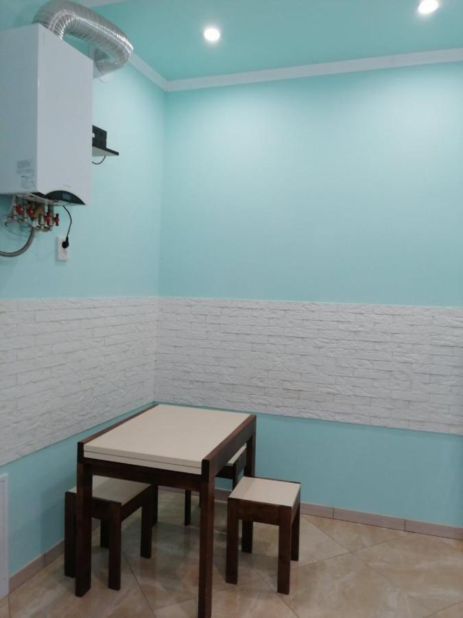 Apartment Ak. Kuchera Street Лвив Екстериор снимка