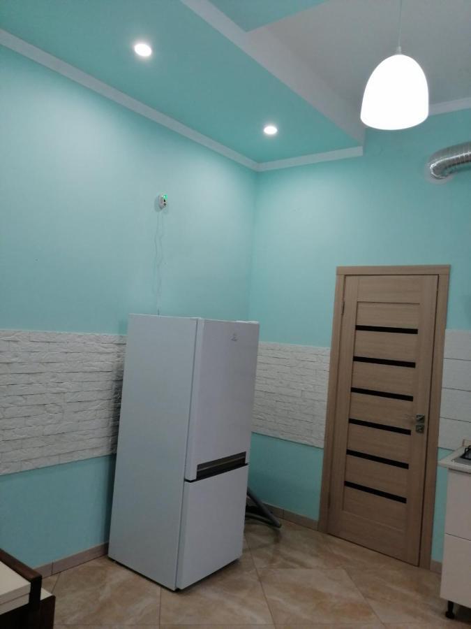 Apartment Ak. Kuchera Street Лвив Екстериор снимка