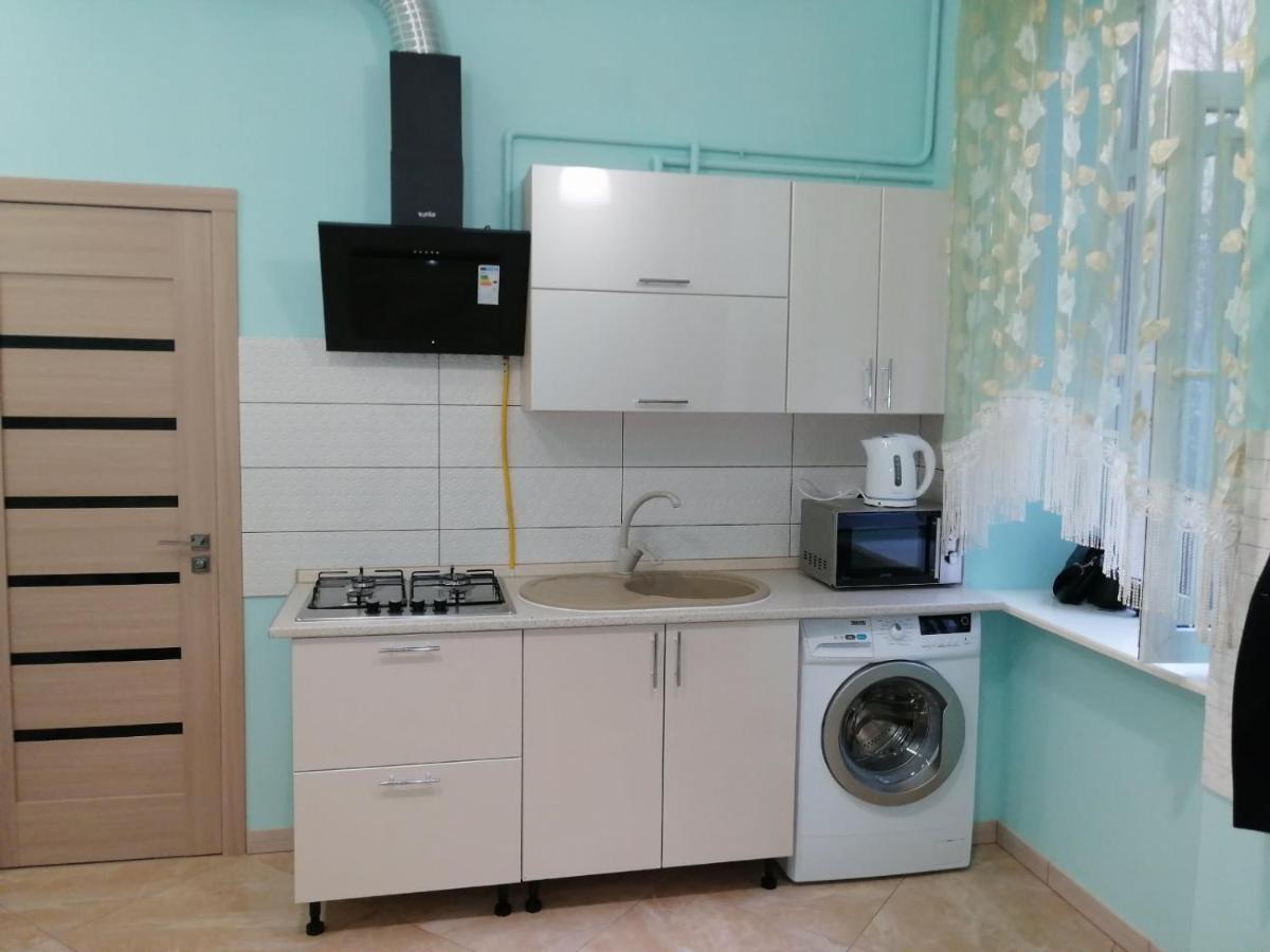 Apartment Ak. Kuchera Street Лвив Екстериор снимка