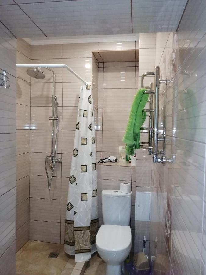 Apartment Ak. Kuchera Street Лвив Екстериор снимка