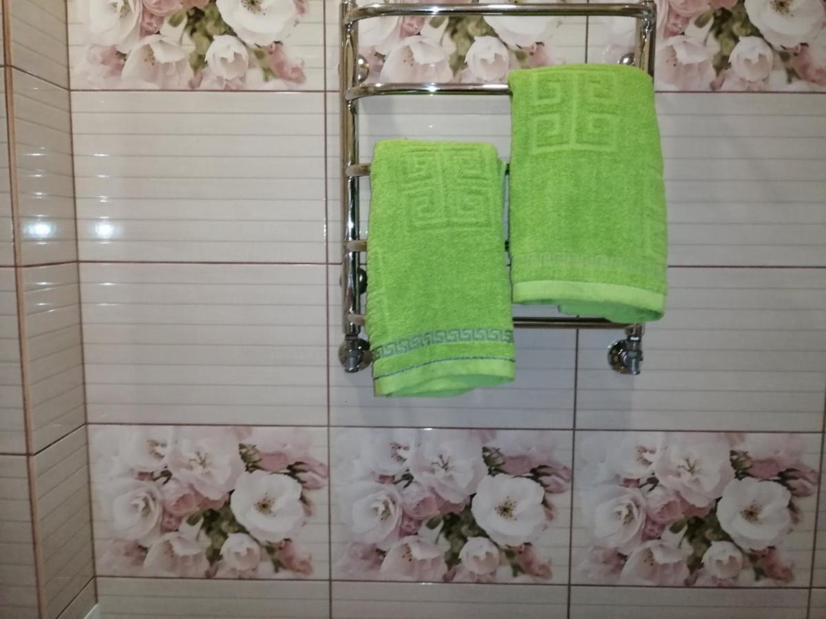 Apartment Ak. Kuchera Street Лвив Екстериор снимка